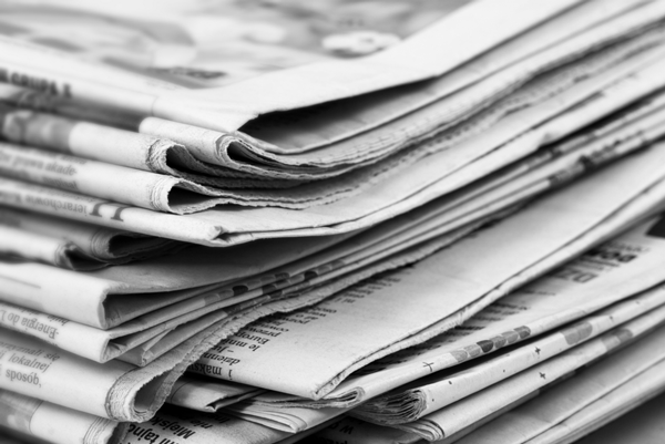 Newspapers Shutterstock - © Damian Palus