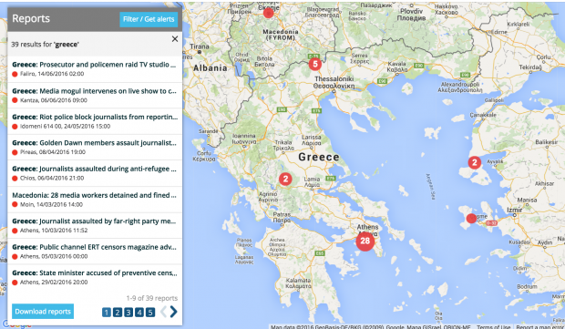 Greece: The dangers of reporting on the refugee crisis
