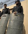 Pakistan: media must stand together