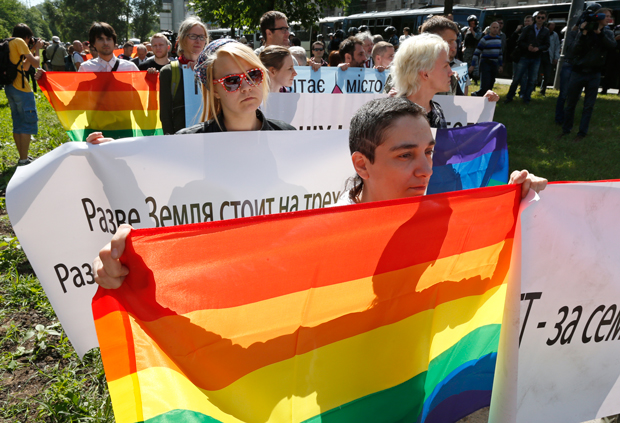 Despite intolerance and government suppression, LGBT supporters held the first gay pride march in the Ukraine. (Photos: Andrew Connelly for Index on Censorship)