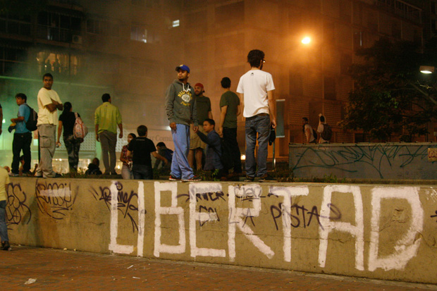 Venezuela: The bottom has a basement