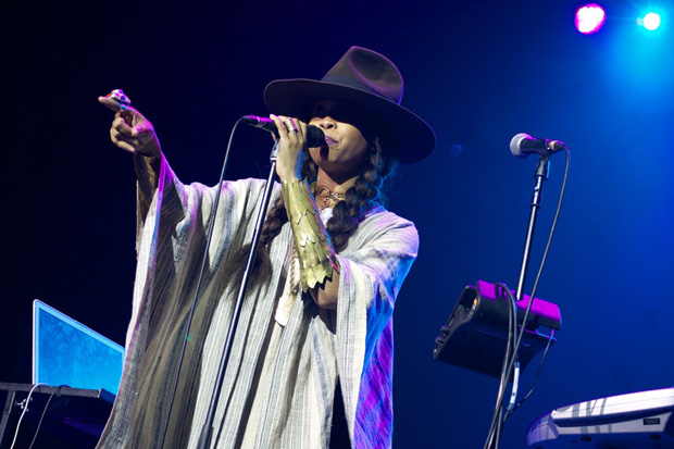 Gambia: Erykah Badu calls off concert for dictator Yahya Jammeh