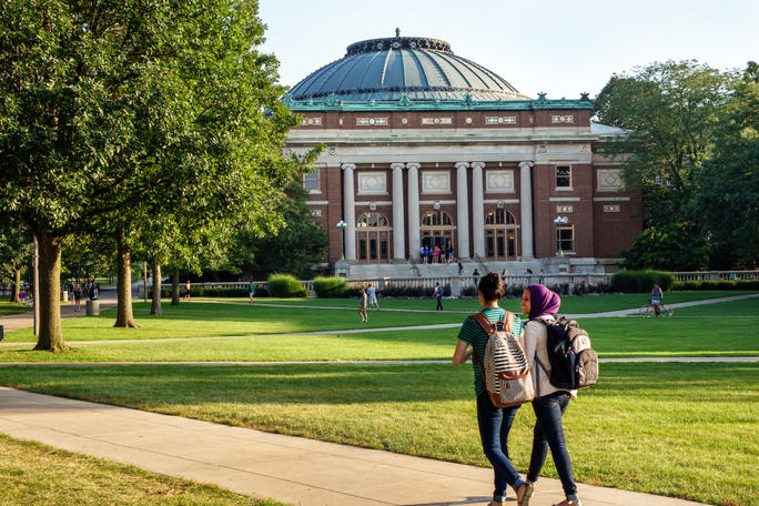 Illinois Urbana-Champaign University in the United States. Credit: Alamy/ Jeff Greenberg