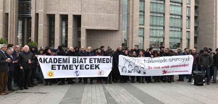 Supporters marked the trials of academics in December. (Photo: Academics for Peace)