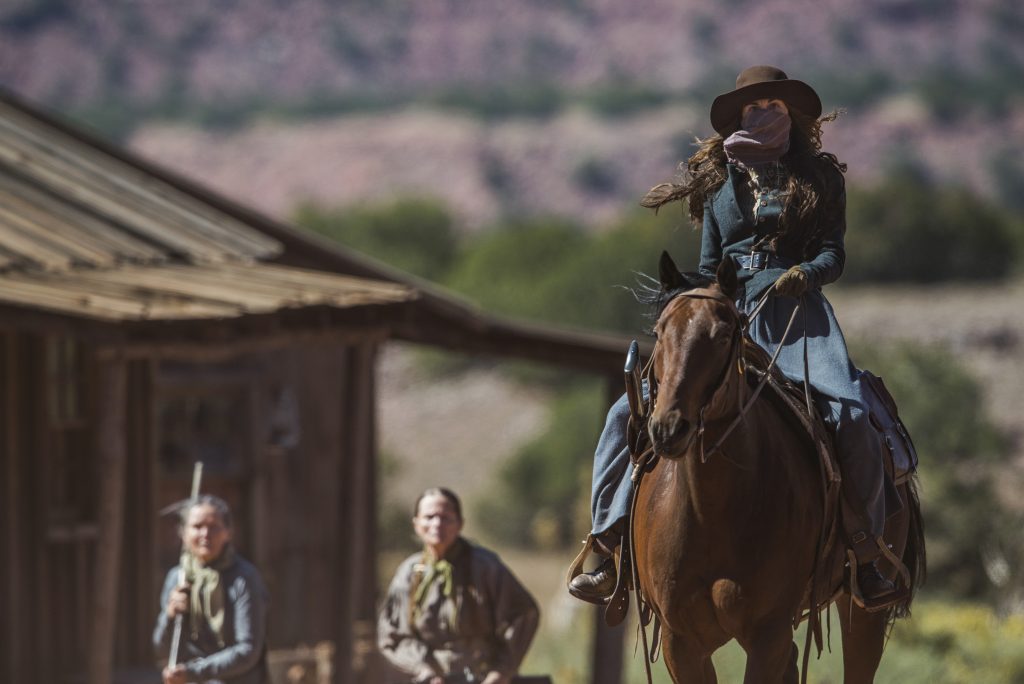 Michelle Dockery stars in Netflix's Godless, a new show featuring the rarely seen female pioneer, Ursula Coyote/Netflix