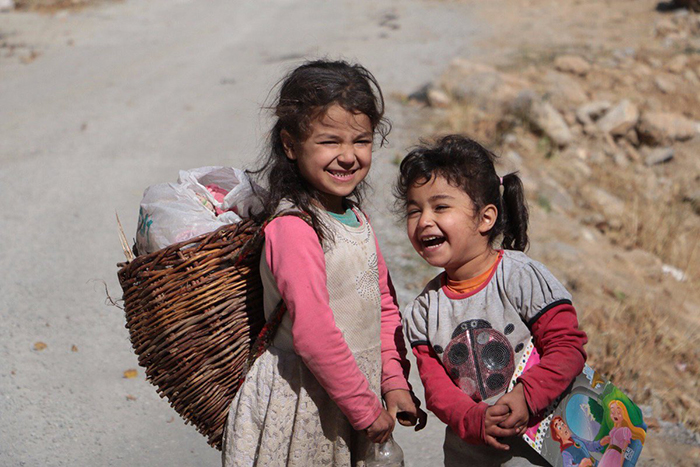 Photos Seda Taşkın took of two children returning from school (including the picture above) were widely shared on social media, helping to raise awareness on the precarious situation of children living in villages around Lake Van. © Seda Taşkın / courtesy of Mezopotamya Agency
