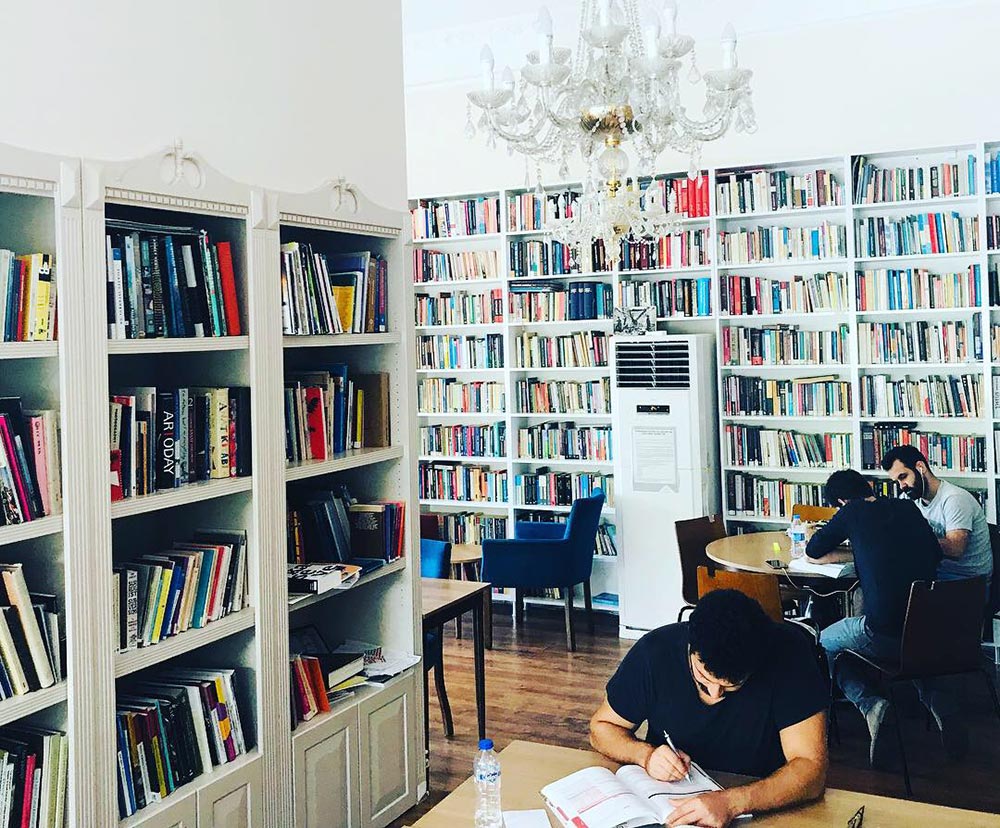 In Turkey, dismissed academics nurture knowledge off campus