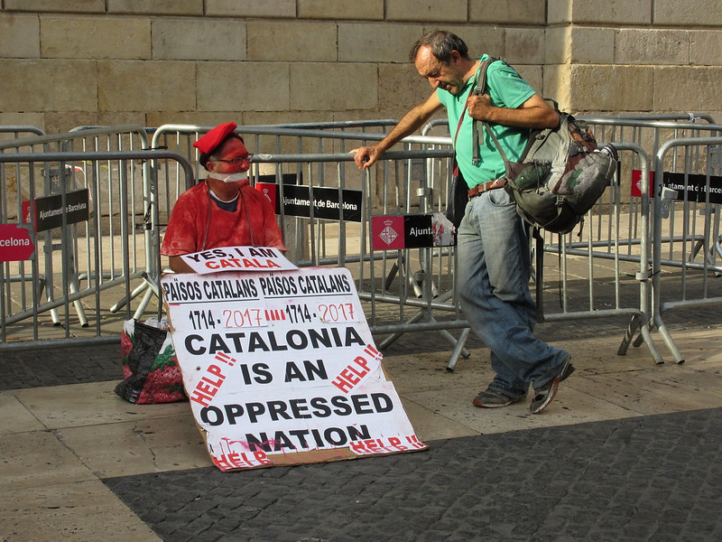 A political protest in Spain, November 2017. Credit: NH53/Flickr