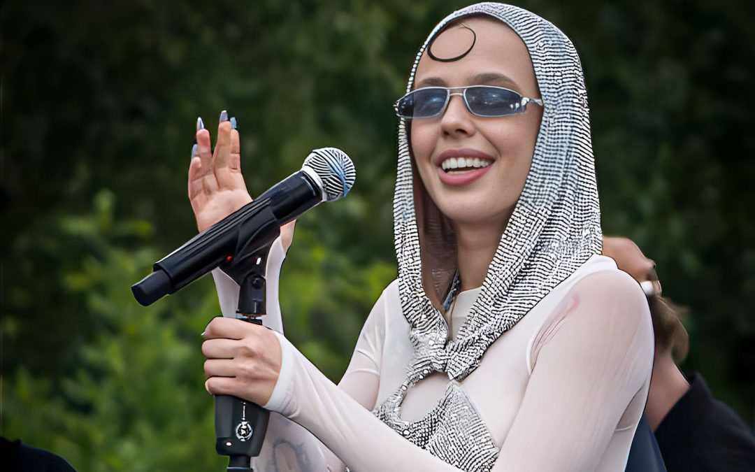 The strange tale of a silenced female Russian rapper